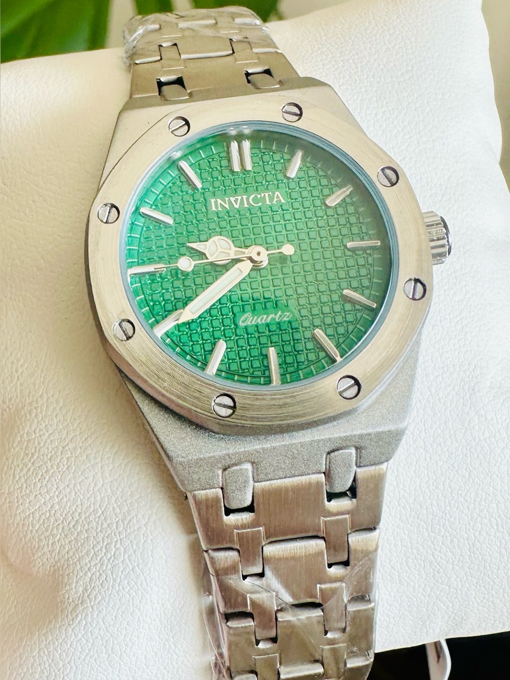 Invicta Celestial Green Flame Fusion Quartz Ladies Watch NWT NIB